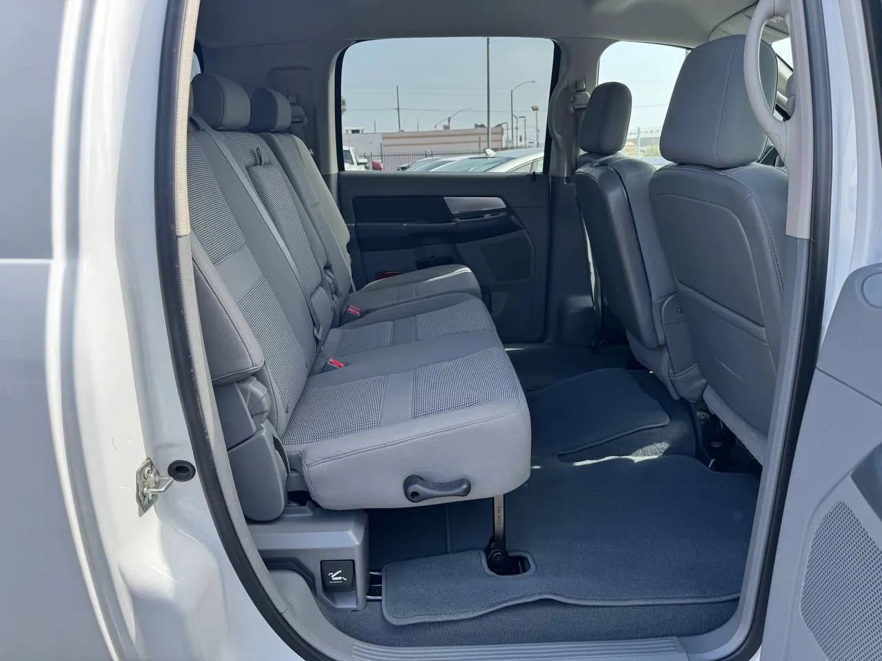 Used 2008 Dodge Ram 3500 Truck SXT image 16