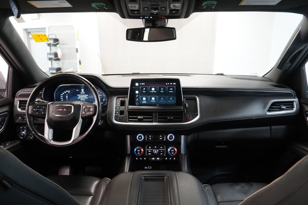 Certified 2022 GMC Yukon SLT w/ SLT Premium Package AWD/4WD image 24