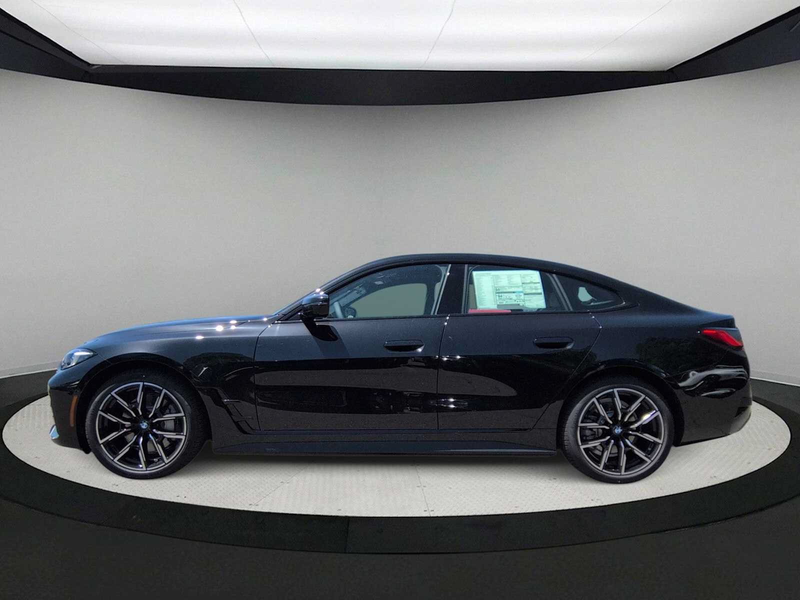 Used 2026 BMW i4 xDrive40i w/ M Sport Package AWD/4WD image 5