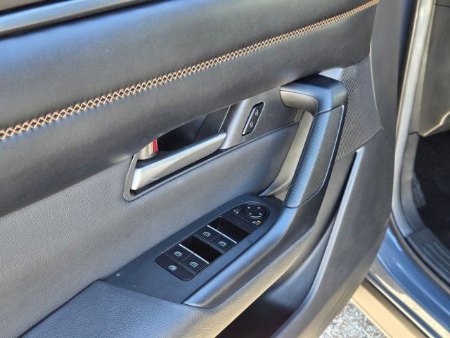 Used 2025 MAZDA CX-50 AWD 2.5 Hybrid w/ Premium Pkg image 14