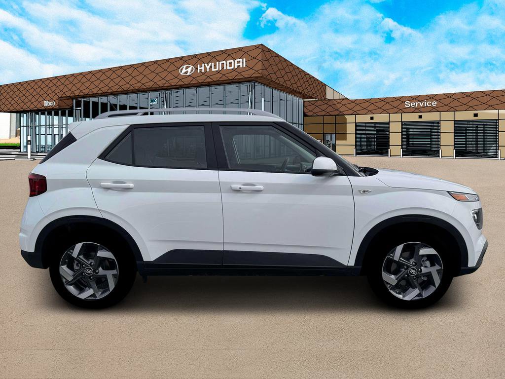 Used 2026 Hyundai Venue SEL image 9