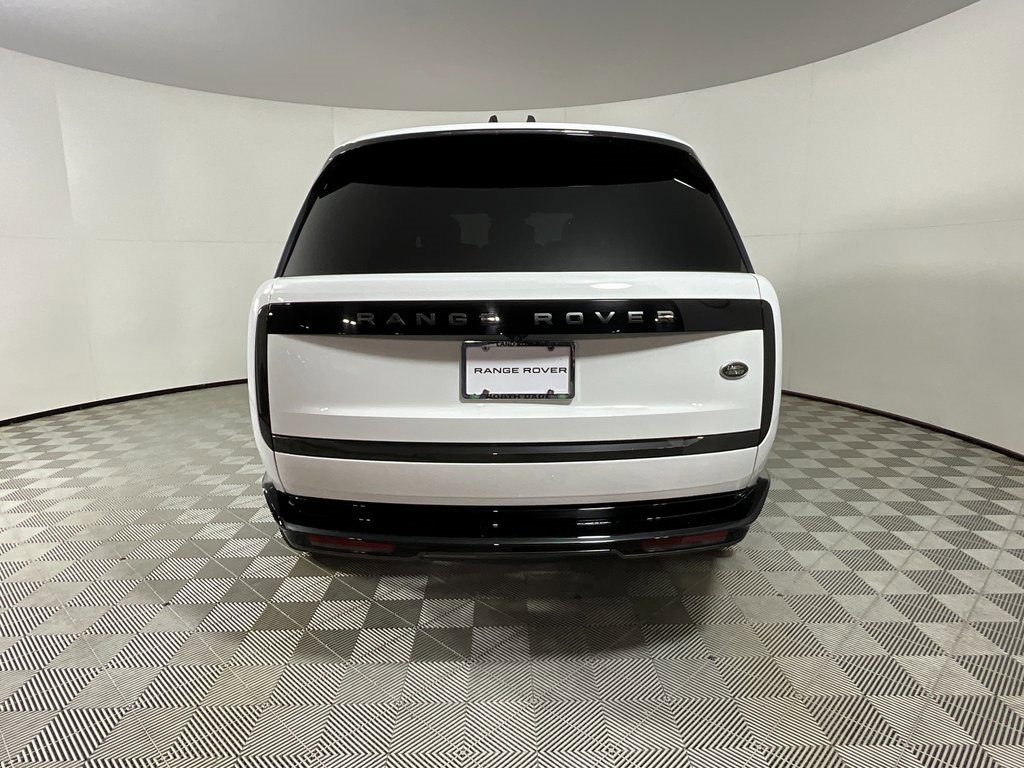 Certified 2023 Land Rover Range Rover SE image 4