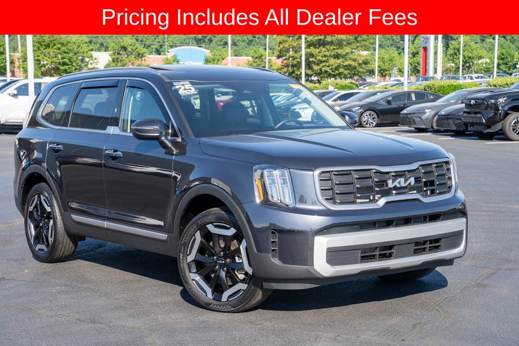 Used 2025 Kia Telluride S FWD image 1