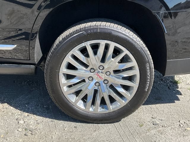 New 2026 GMC Yukon Denali w/ Sun & Power Step Package AWD/4WD image 30
