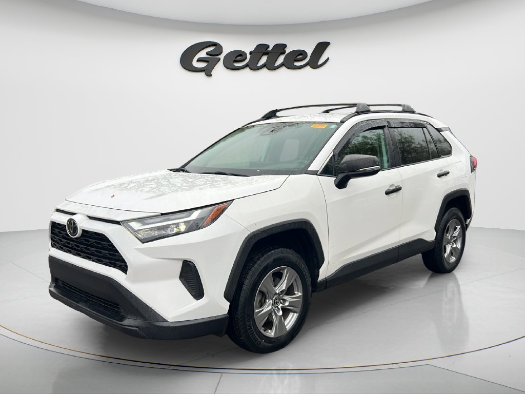Certified 2024 Toyota RAV4 XLE AWD/4WD image 1
