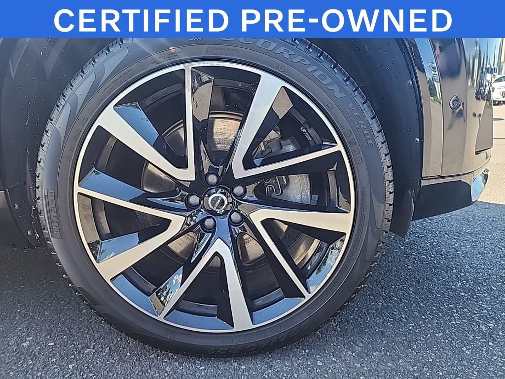 Certified 2023 Volvo XC90 T8 Ultimate AWD/4WD image 28