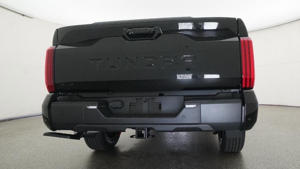 Used 2026 Toyota Tundra SR5 AWD/4WD image 17
