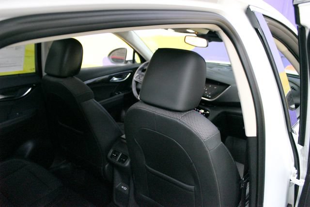 Used 2022 Buick Envision Preferred FWD image 10