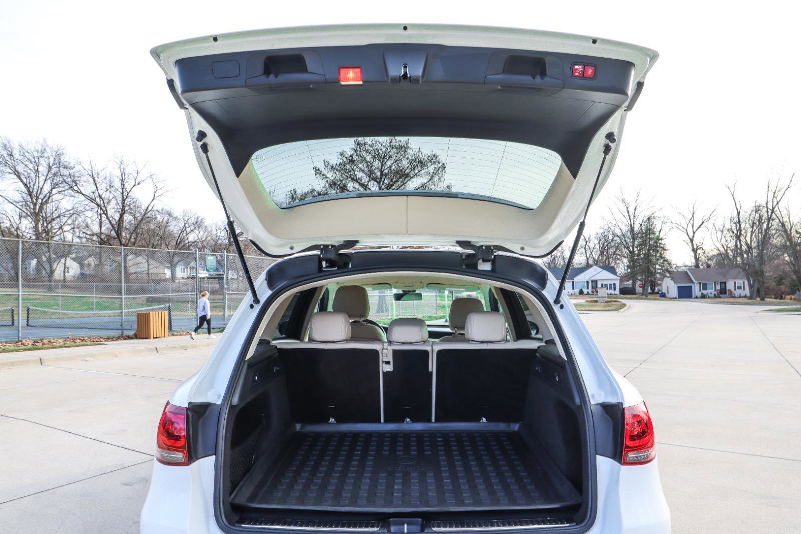 Used 2021 Mercedes-Benz GLC 300 4MATIC image 17