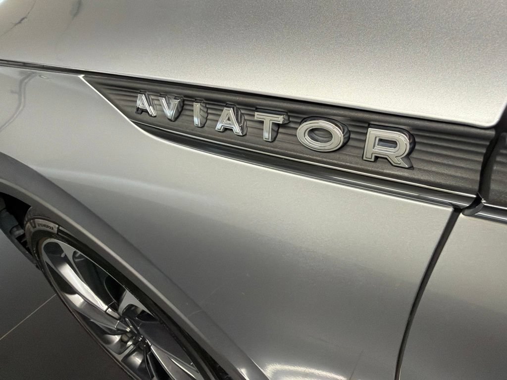 Certified 2020 Lincoln Aviator Reserve w/ Equipment Group 202A AWD/4WD image 43