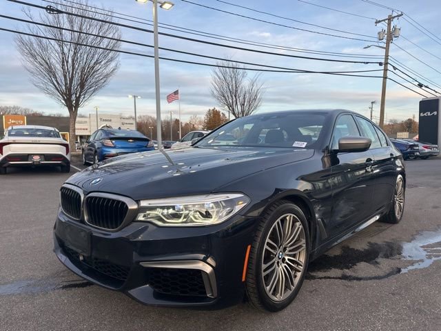 Used 2019 BMW M550i xDrive image 2