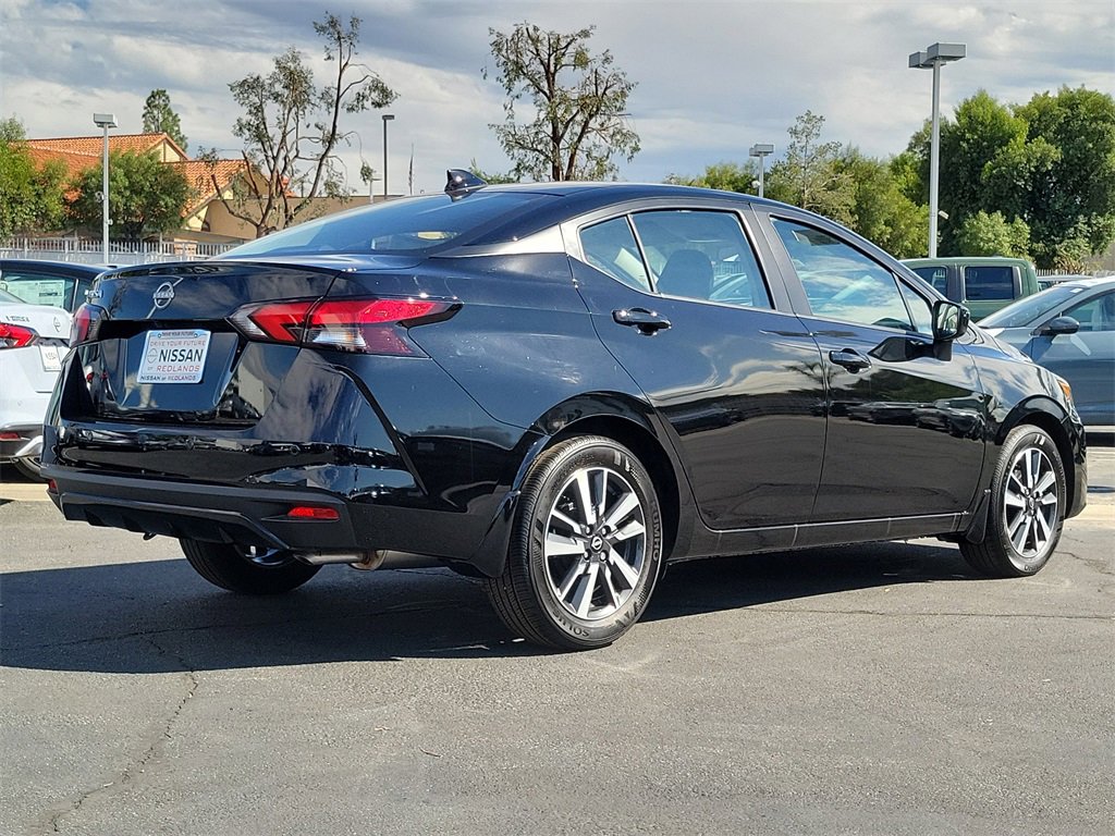 New 2025 Nissan Versa SV w/ Trunk Package image 2