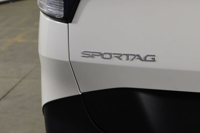 Used 2023 Kia Sportage LX FWD image 39