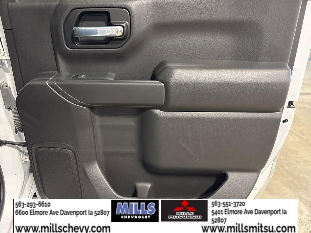 Used 2021 Chevrolet Silverado 1500 Custom image 15