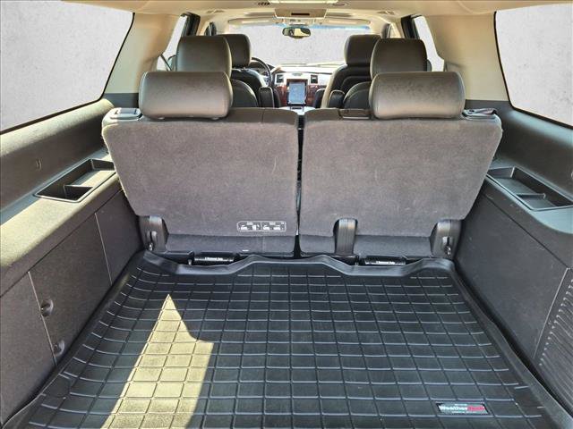 Used 2013 Cadillac Escalade ESV Premium AWD/4WD image 6