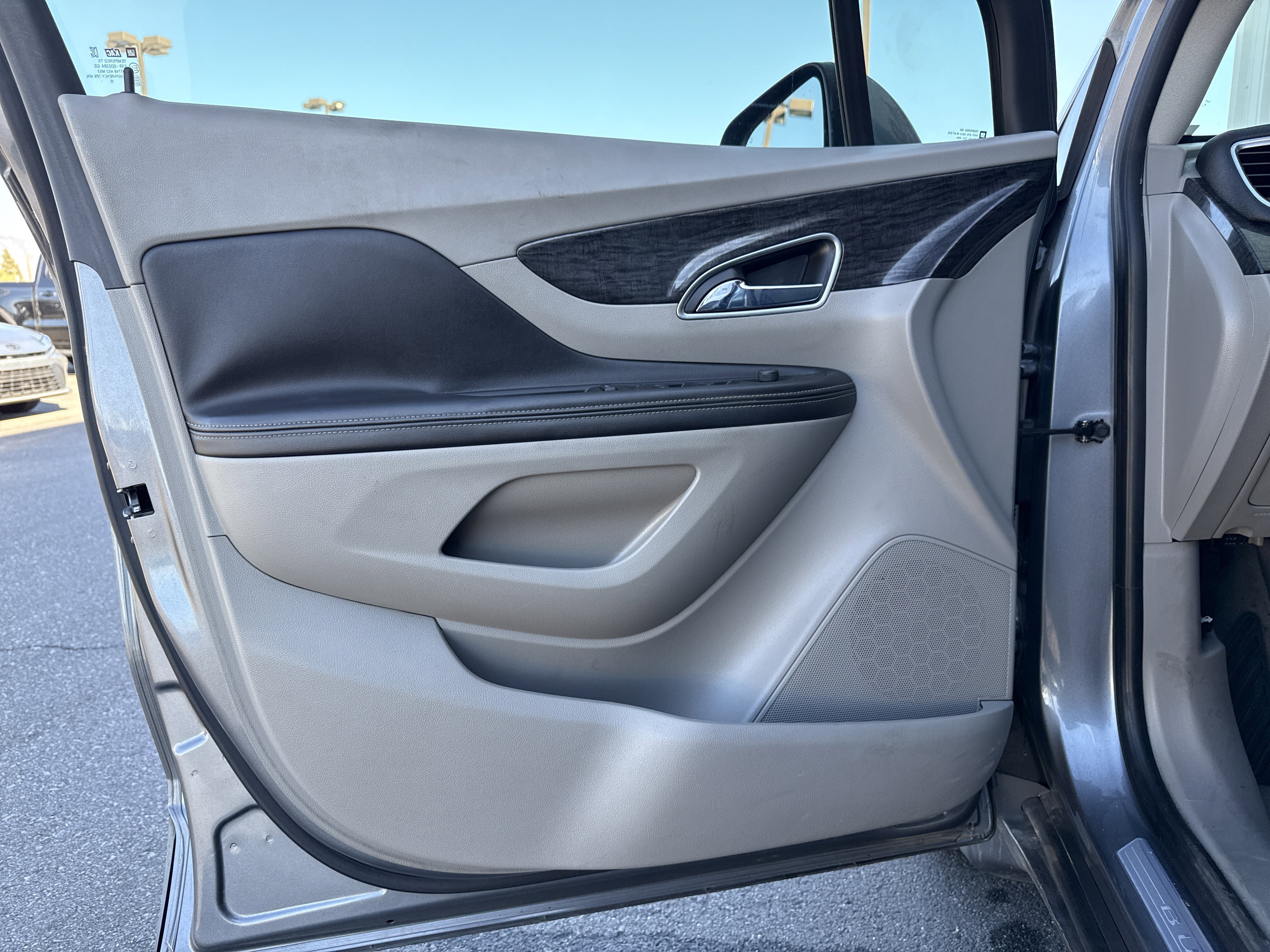 Used 2014 Buick Encore Convenience image 9