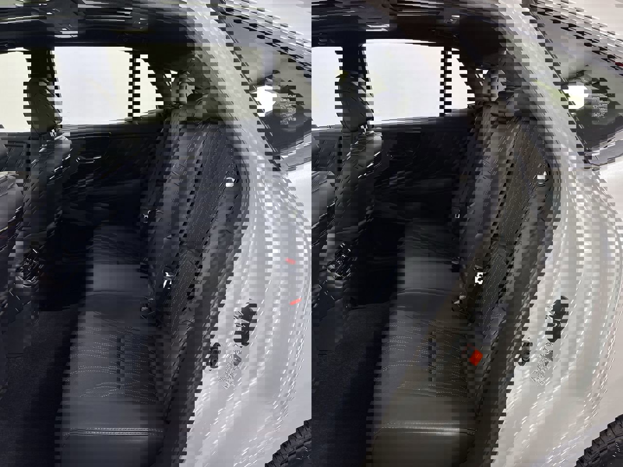 Used 2021 Lexus LS 500 AWD w/ Interior Upgrade Package image 29