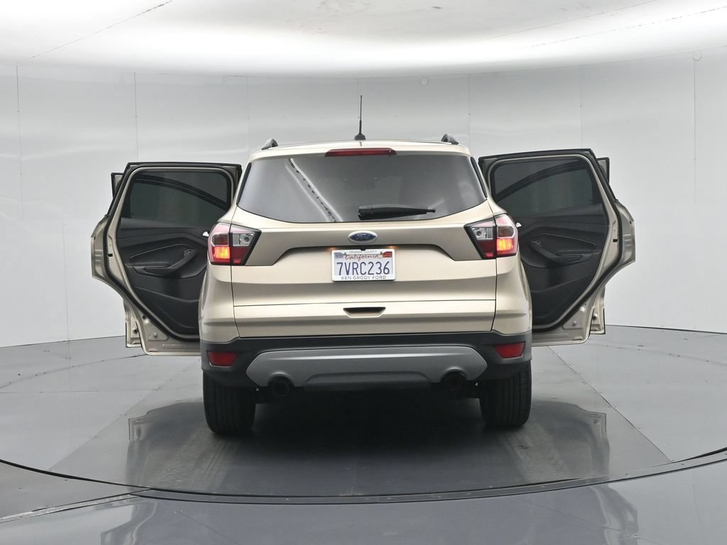 Certified 2017 Ford Escape SE w/ Equipment Group 201A FWD image 35