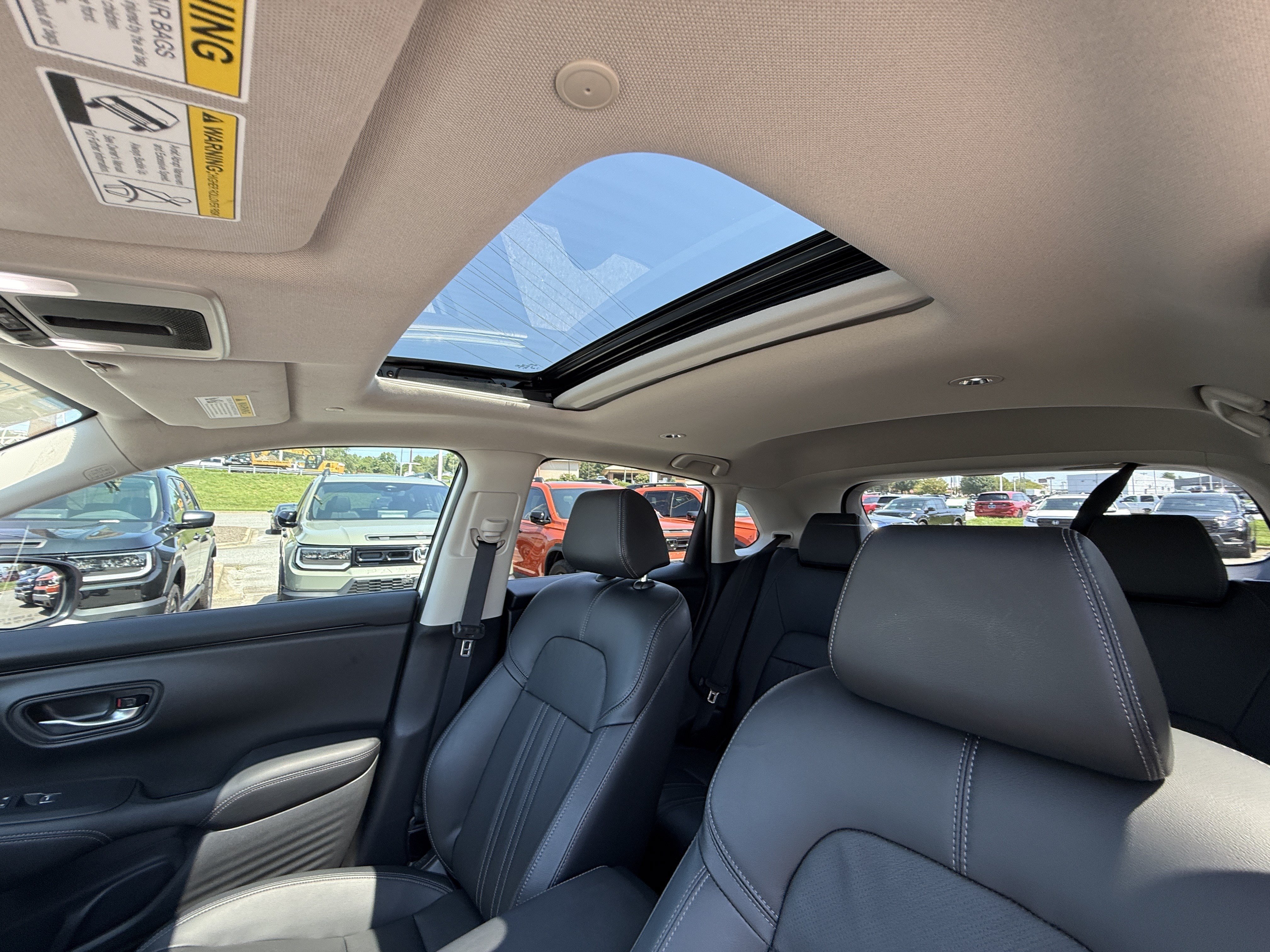 Certified 2024 Honda HR-V EX-L image 30