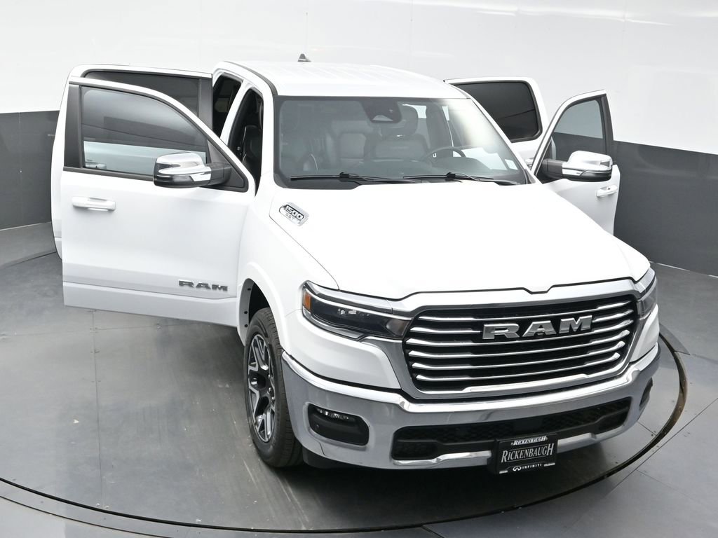 Used 2025 RAM 1500 Laramie AWD/4WD image 42