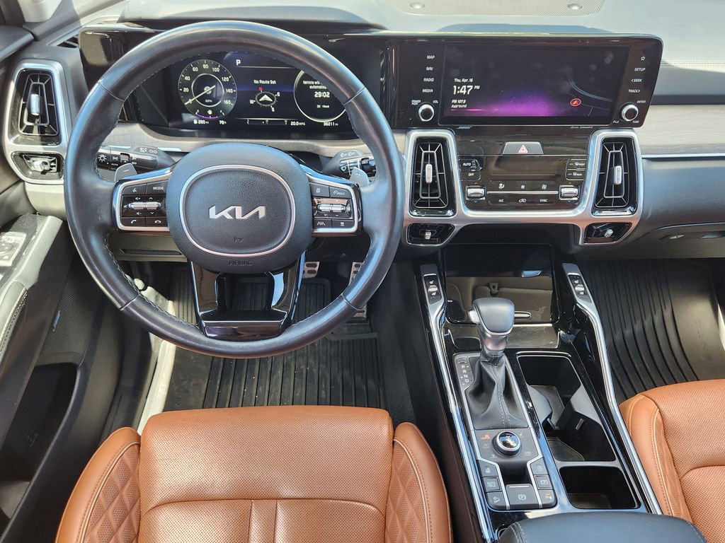Certified 2023 Kia Sorento SX Prestige AWD/4WD image 25