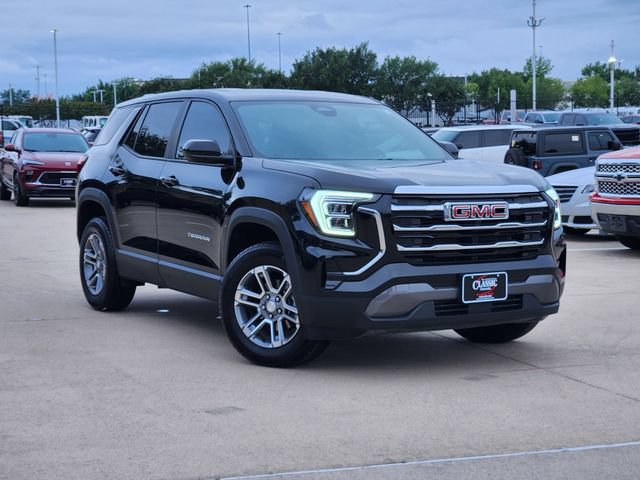 Used 2026 GMC Terrain Elevation FWD image 2