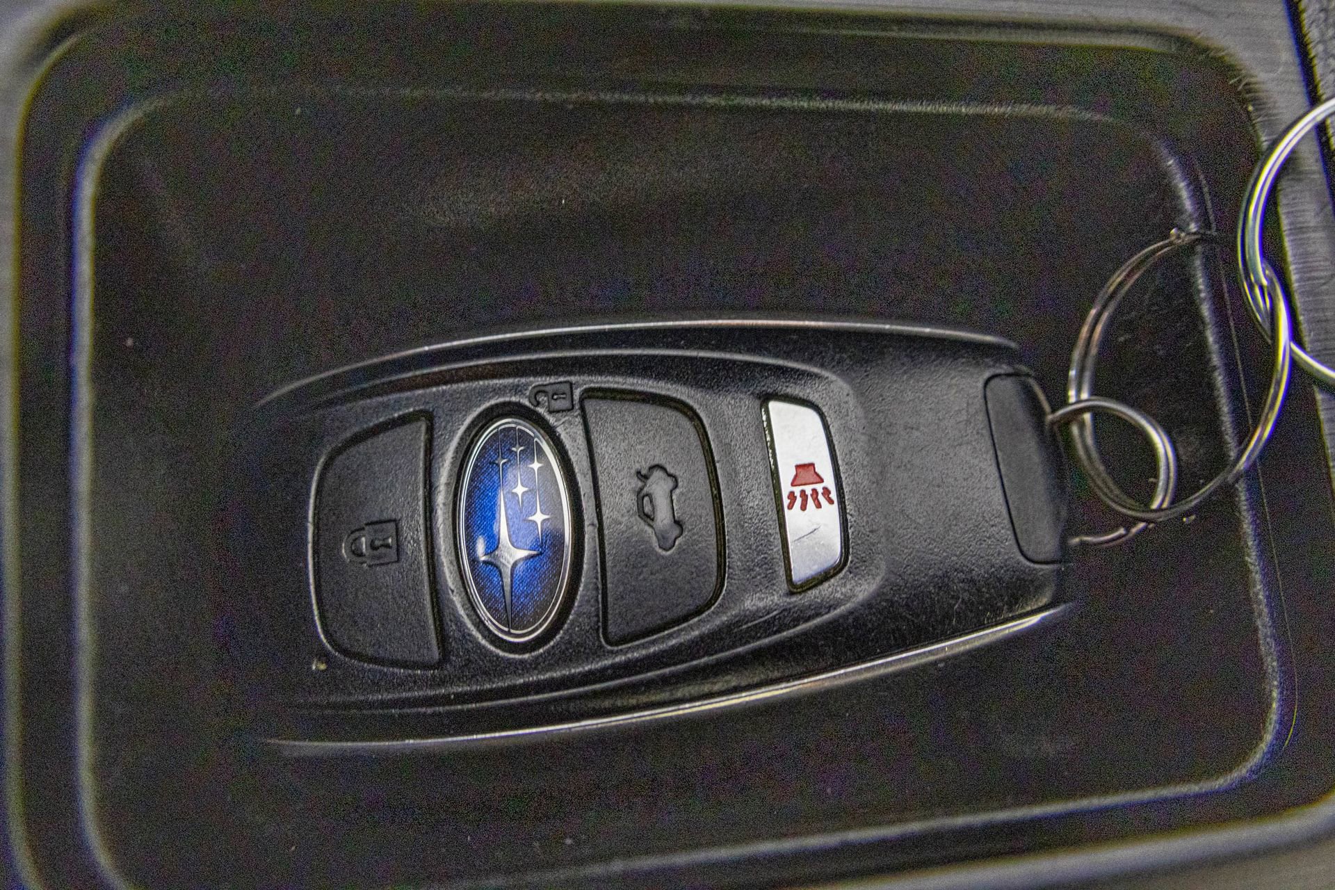 Used 2016 Subaru Legacy 2.5i Limited image 31