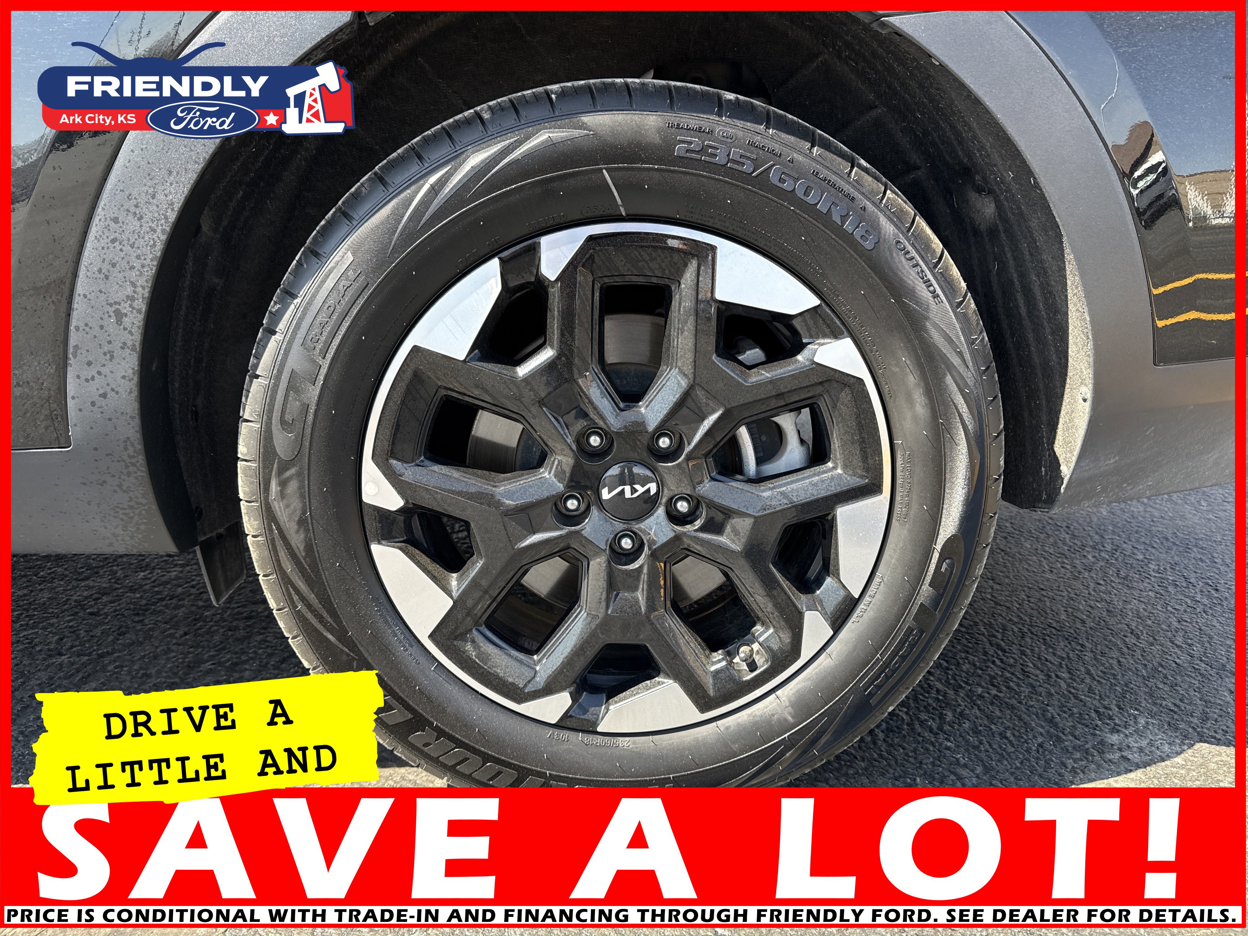 Used 2024 Kia Sorento S image 23