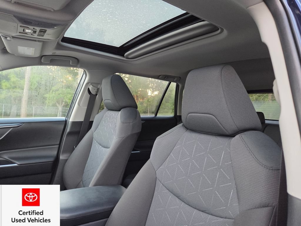 Certified 2025 Toyota RAV4 XLE w/ Convenience Package FWD image 24