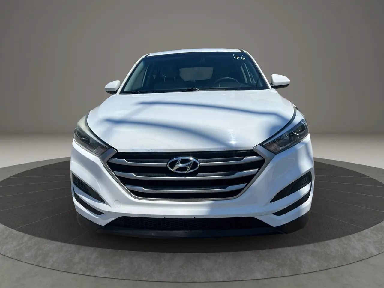 Used 2018 Hyundai Tucson SE AWD/4WD image 2