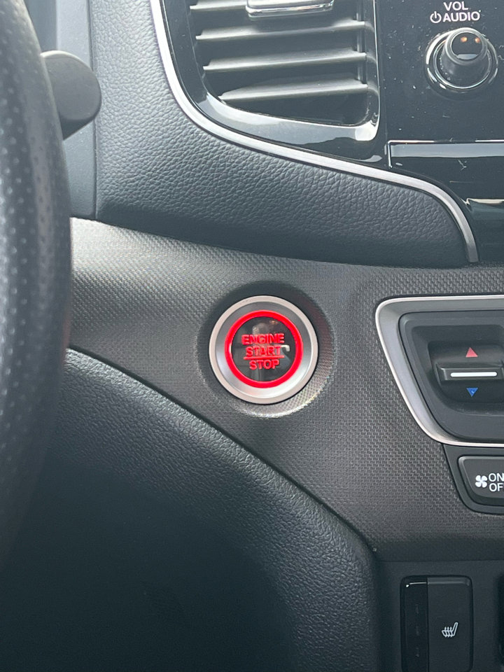 Used 2022 Honda Pilot TrailSport image 19