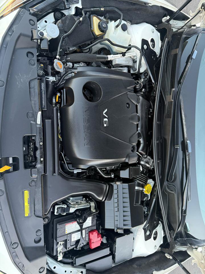Used 2023 Nissan Maxima SR w/ Sport Mat Group FWD image 28