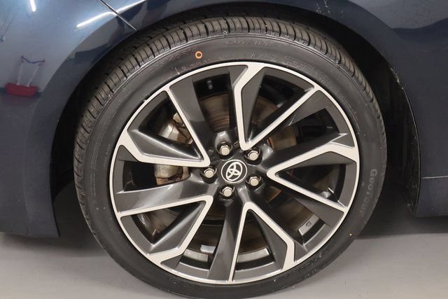 Certified 2019 Toyota Corolla XSE FWD image 7