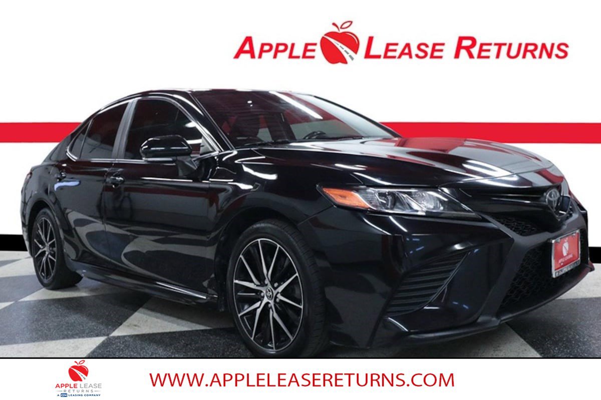 Used 2020 Toyota Camry SE w/ Audio Package image 1