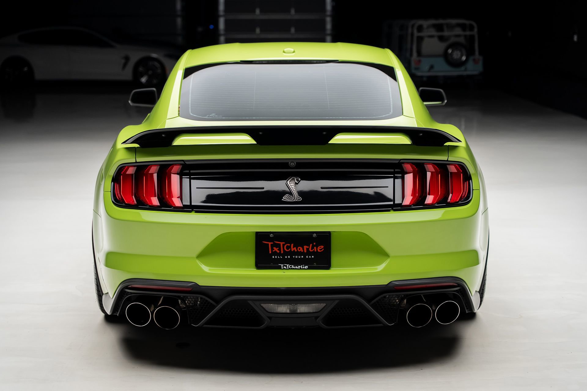 Used 2020 Ford Mustang Shelby GT500 w/ Technology Package image 29