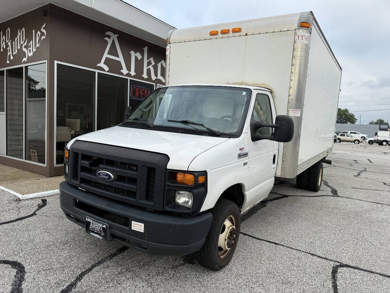 Used 2015 Ford E-450 and Econoline 450 Super Duty RWD image 1