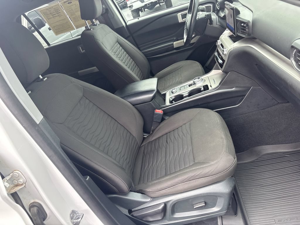 Certified 2021 Ford Explorer XLT AWD/4WD image 12