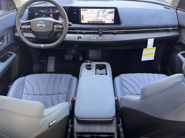 New 2025 Nissan Ariya Platinum image 30