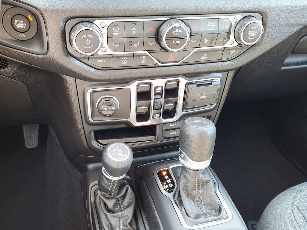 New 2025 Jeep Gladiator Sport AWD/4WD image 12