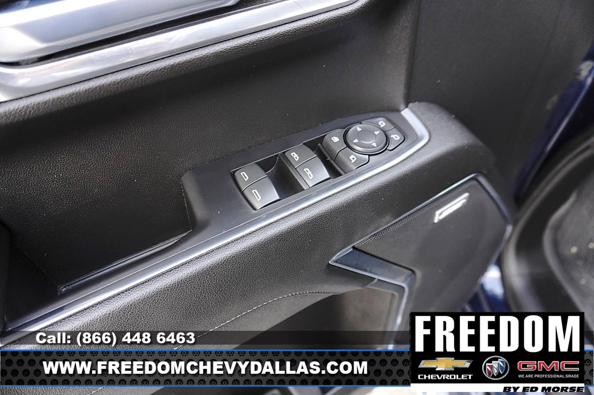 Used 2023 GMC Acadia SLE w/ Driver Convenience Package FWD image 33