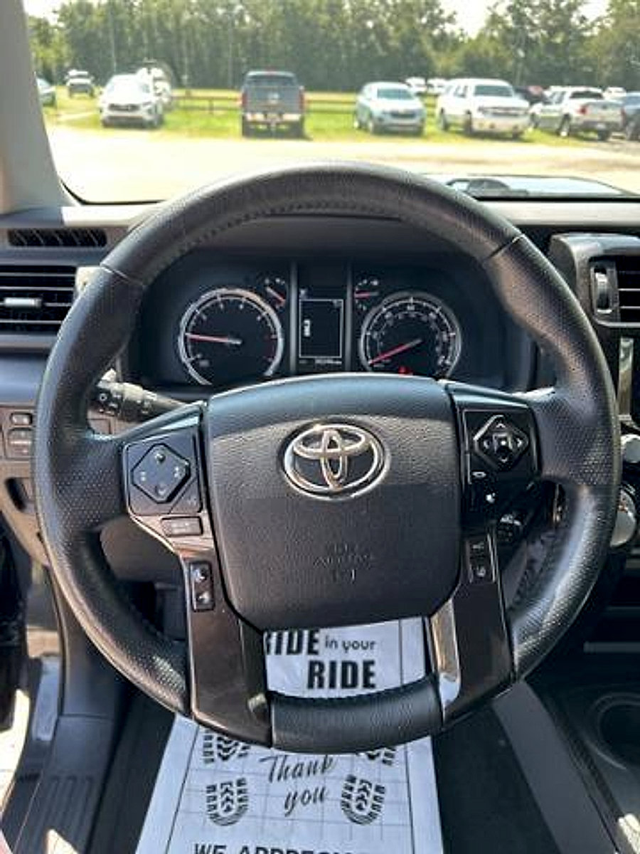Used 2024 Toyota 4Runner TRD Off-Road Premium image 16