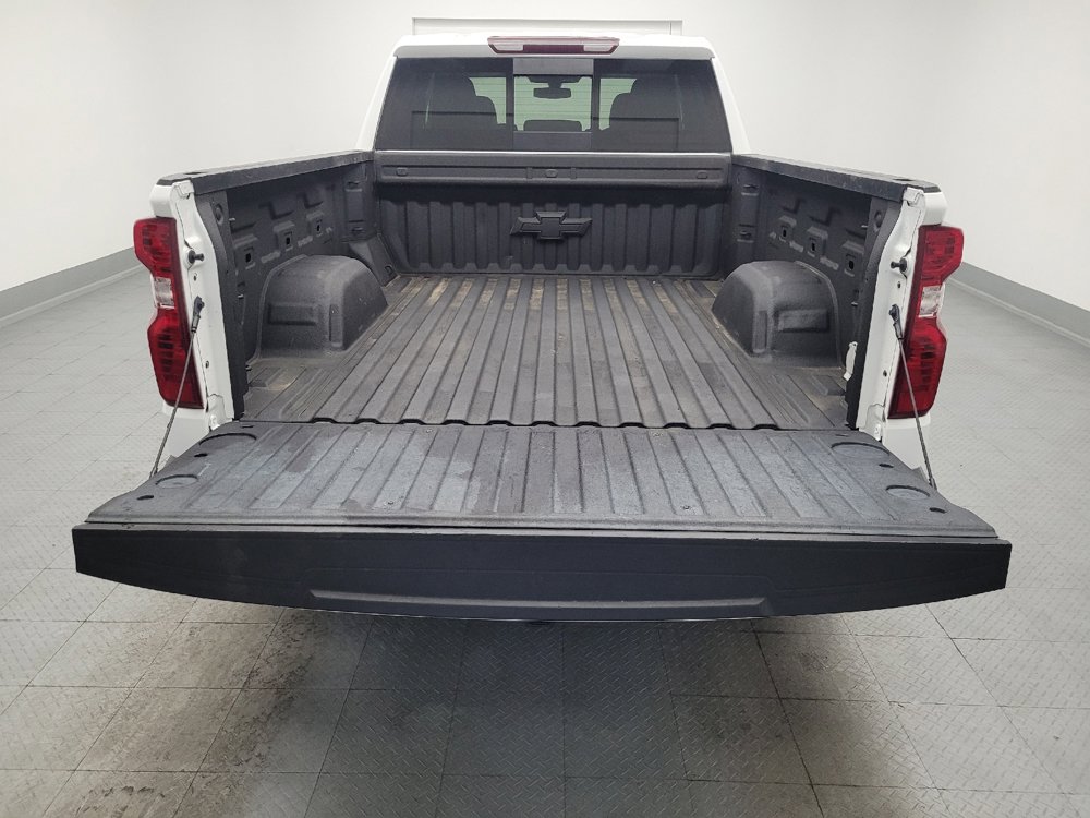 Used 2021 Chevrolet Silverado 1500 LT w/ Convenience Package II RWD image 29