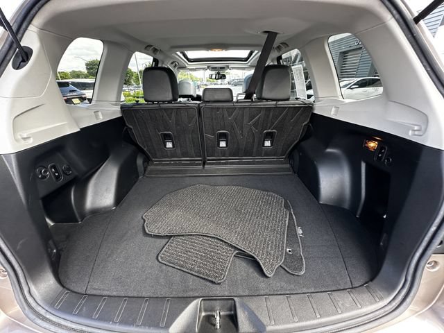 Used 2015 Subaru Forester 2.5i Touring AWD/4WD image 40