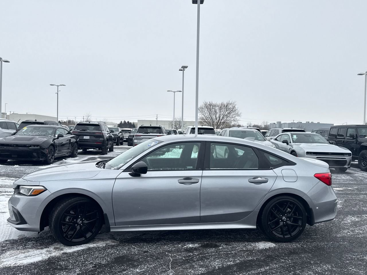 Used 2024 Honda Civic Sport image 6