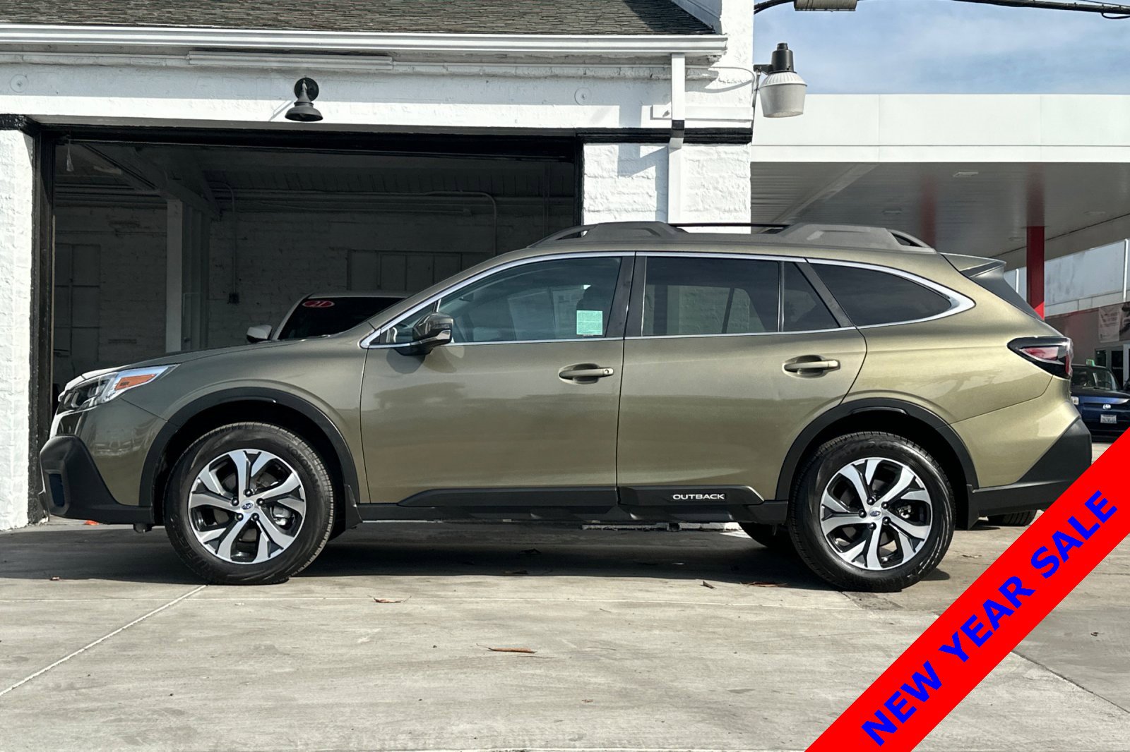 Used 2022 Subaru Outback Limited w/ Popular Package #2 image 7