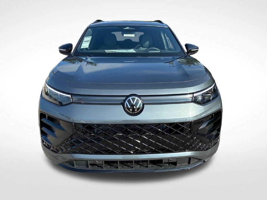 New 2026 Volkswagen Tiguan SE R-Line AWD/4WD image 8