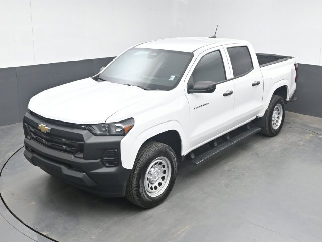 Used 2025 Chevrolet Colorado W/T RWD image 33