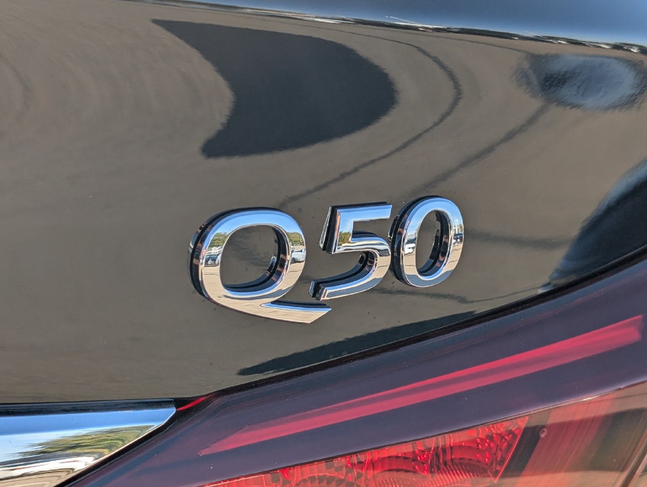 Used 2024 INFINITI Q50 Luxe w/ Cargo Package RWD image 8