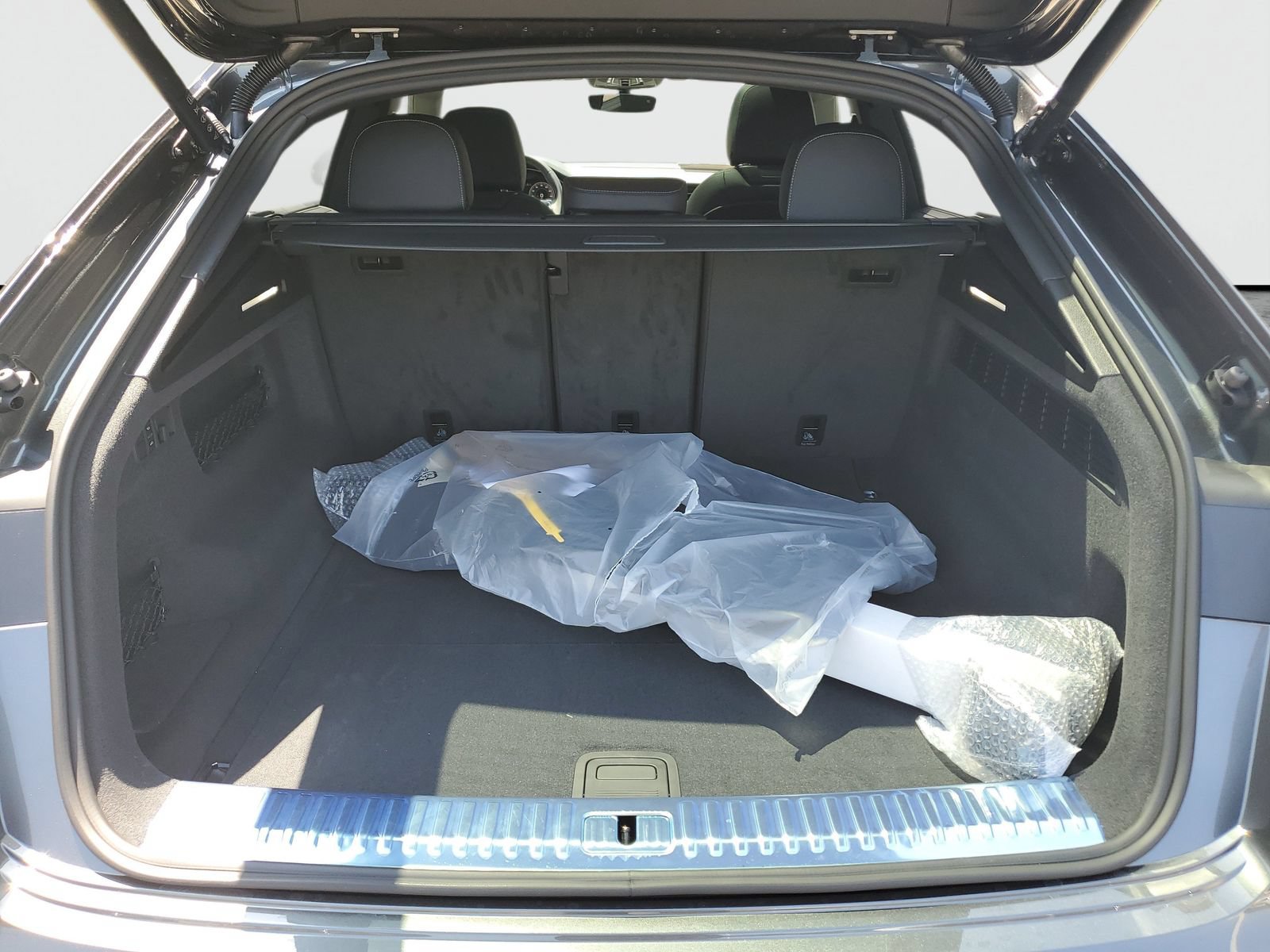 New 2026 Audi Q8 Premium Plus AWD/4WD image 8
