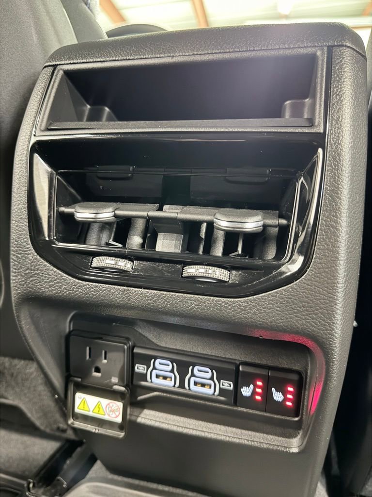 Used 2023 Jeep Grand Cherokee Trailhawk w/ Advanced Protech Group II image 52